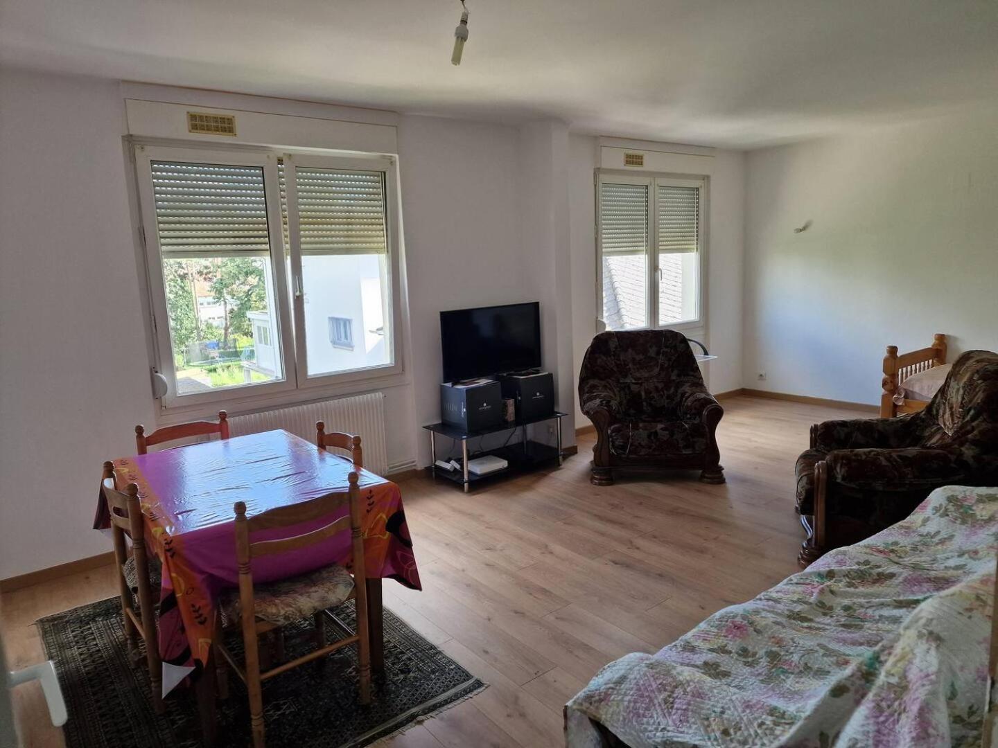 Location Appartement 80M2 A Rombas Exteriör bild